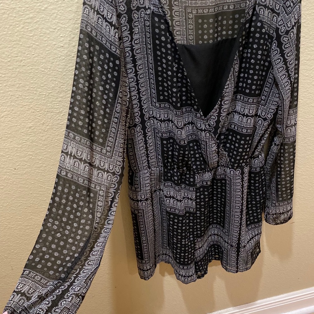 BCBGeneration ROMPER, COMFY CUTE - Picture 3 of 4